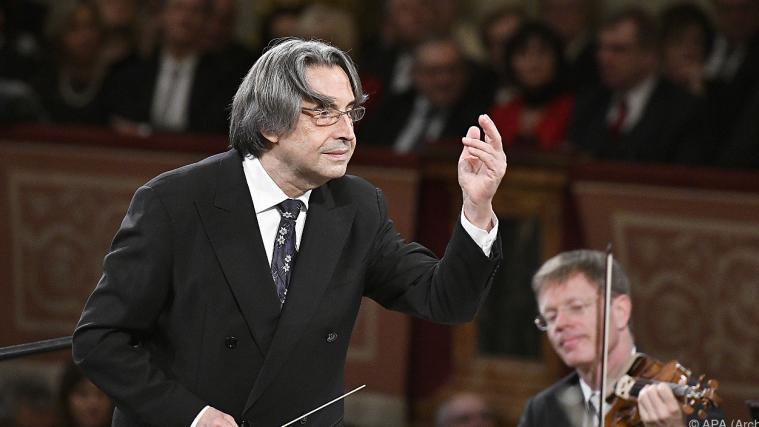 Muti dirigiert sein Jugendorchester "Luigi Cherubini".