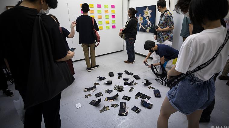 Nach knapp 10 Minuten waren alle Ausstellungsstücke weg.
