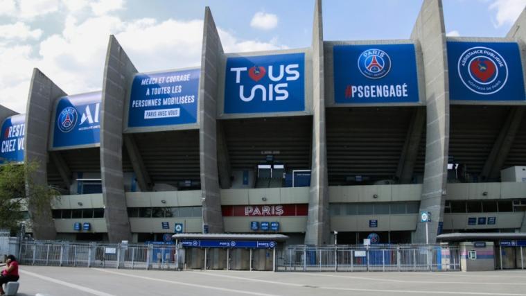 Paris darf beim Testspiel vor Zuschauern spielen