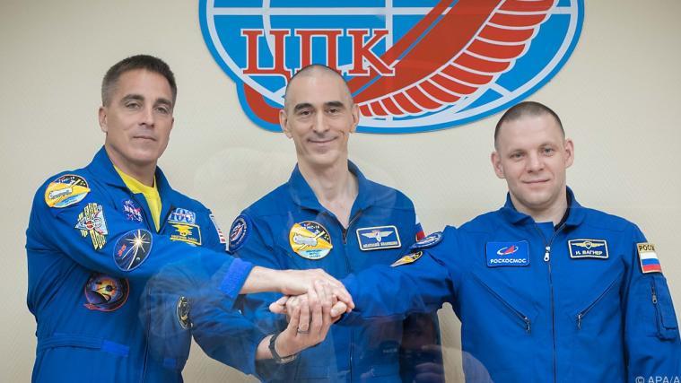 Chris Cassidy, Anatoli Iwanischin und Iwan Wagner vor dem Flug zur ISS.