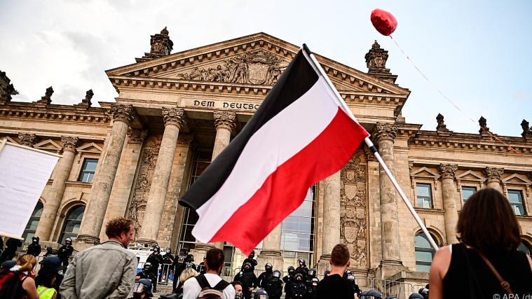 Demonstranten waren auf die Reichstagstreppe gestürmt.