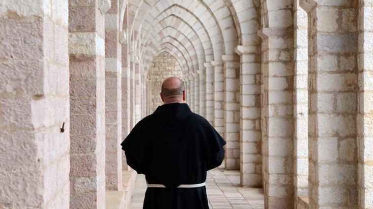 Die Gemeinschaft der Franziskaner in Assisi empfängt Pilger und Touristen weiterhin nur unter strengen Anti-Covid-Maßnahmen.