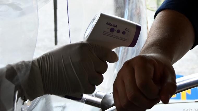 Eine Mehrfachansteckung mit dem Coronavirus scheint möglich zu sein.