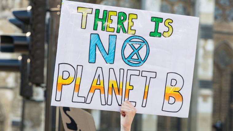 Klimaaktivisten haben am frühen Samstagmorgen in Berlin und Mannheim 2 Kraftwerke besetzt. Symbolbild