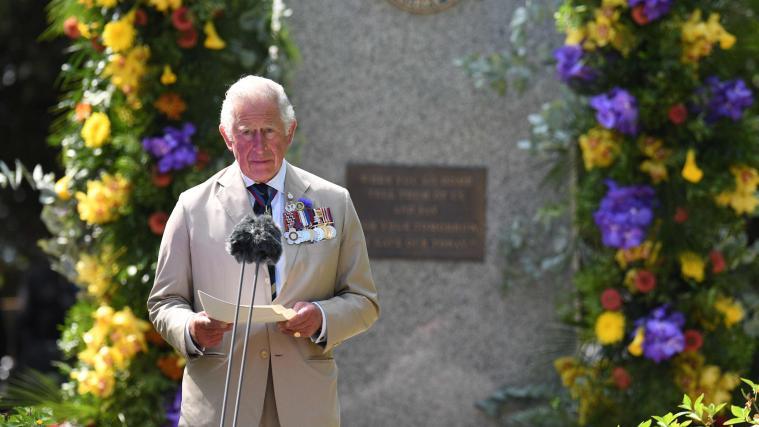 Prinz Charles gedachte dem Ende des Krieges.