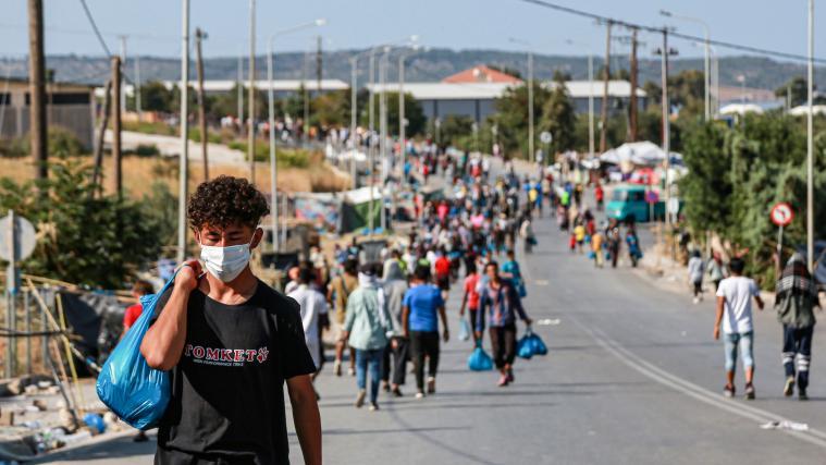 3 Viertel der Migranten von Moria haben inzwischen das neue Lager erreicht.
