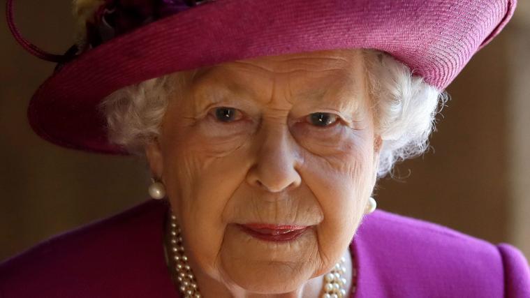 Auch die Queen muss den Gürtel enger schnallen.