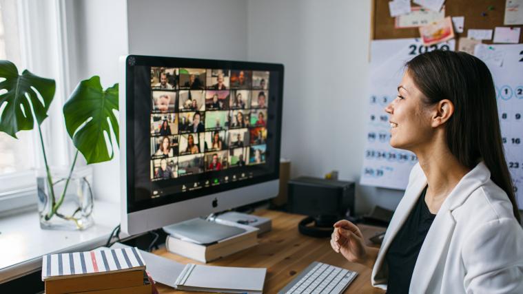 Auch für jene, die im Online-Bereich tätig sind, hat die Corona-Krise einige technische Herausforderungen mit sich gebracht. Nicht jeder konnte sich sofort mit dieser Art der Kommunikation anfreunden und so manch einer hat noch immer seine Schwierigkeiten damit.