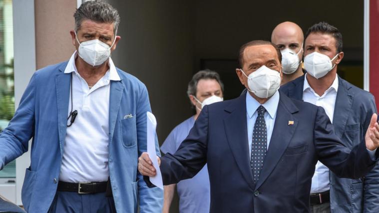 Berlusconi konnte am Montag aus dem Krankenhaus entlassen werden.