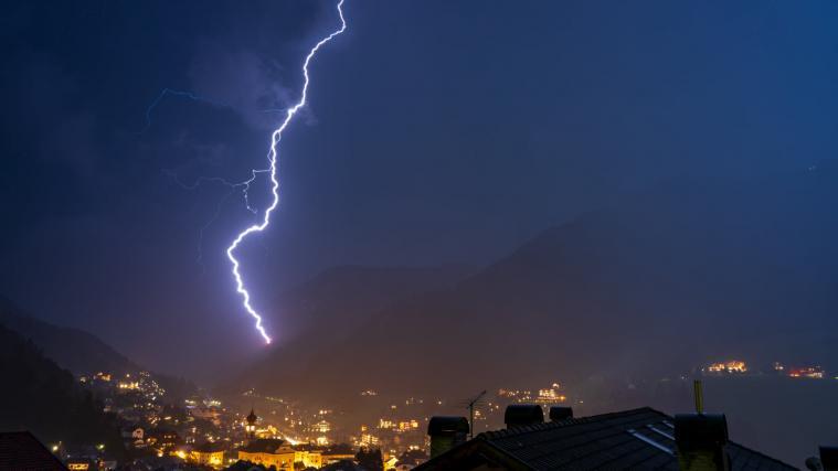Der Sommer 2020 war gezeichnet von Unwettern und Gewittern, wie hier, aufgenommen in St. Ulrich in Gröden im August.