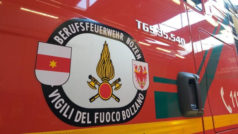 Die Berufsfeuerwehr Bozen ist zu einem Brand in der Vicenza-Straße ausgerückt.