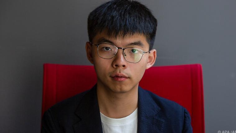 Die china-treue Regierung in Hongkong geht gegen Joshua Wong vor.