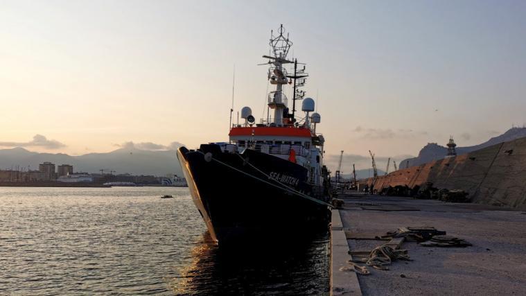 Die Sea-Watch 4 im Hafen von Palermo.
