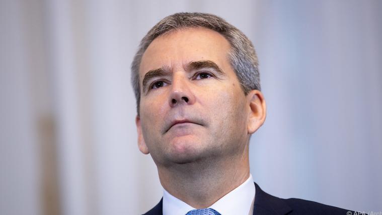 Hartwig Löger von Chat-Verläufen belastet.
