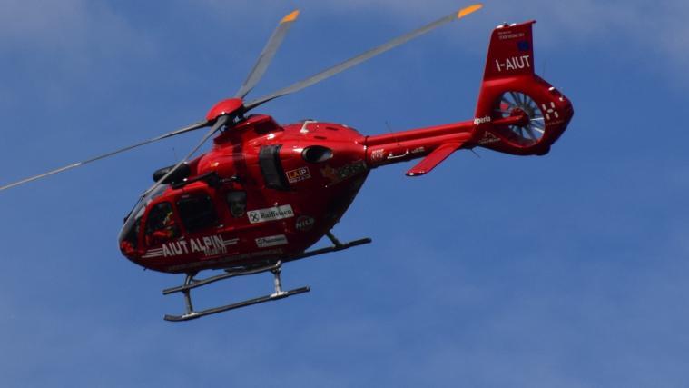 Im Einsatz stand der Notarzthubschrauber Aiut Alpin Dolomites.