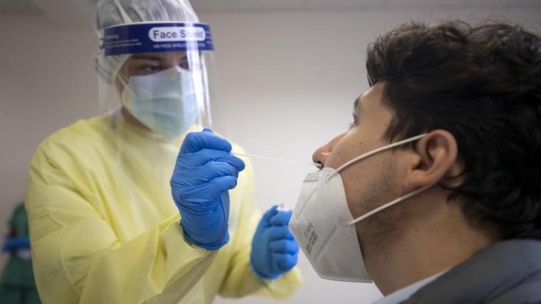 Etwa 300 Tests weniger als am Vortag wurden ausgewertet.