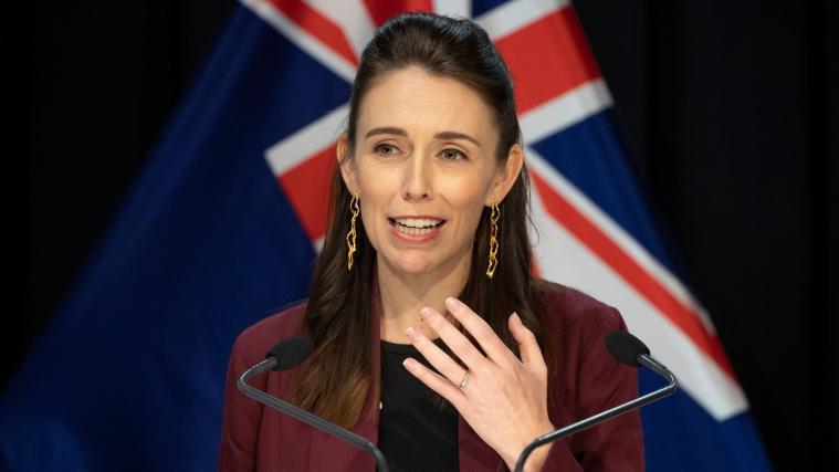 Jacinda Ardern liegt mit ihrer Labour Party in den Umfragen vorne.