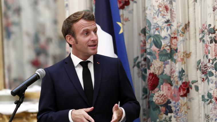 Macron lädt nach Korsika.