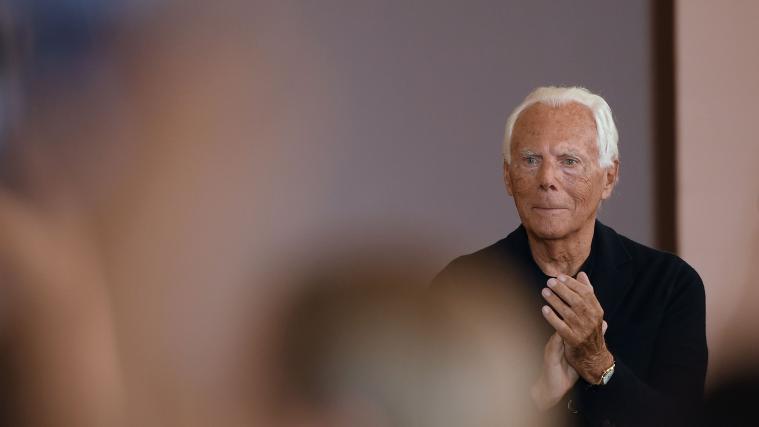 „Meine Mitarbeiter sind meine Familie“ sagt Stardesigner Giorgio Armani.