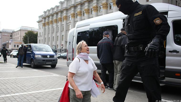 Protestete gegen den autoritären Staatschef Lukaschenko gehen weiter.
