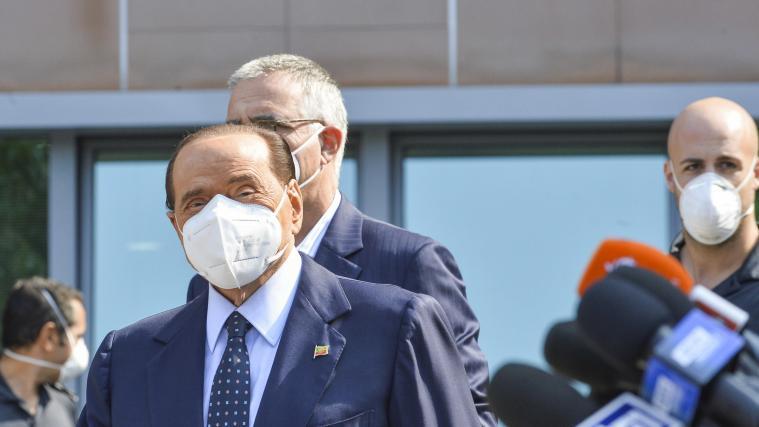 Silvio Berlusconi befindet sich weiterhin in Quarantäne.