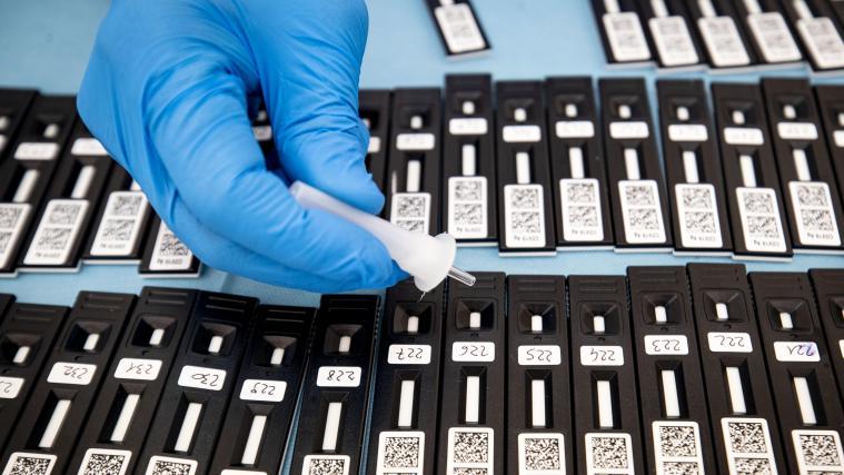 Allein im Europäischen Wirtschaftsraum hat die Zahl der Todesfälle im Zusammenhang mit dem Coronavirus eine traurige Zahl erreicht.