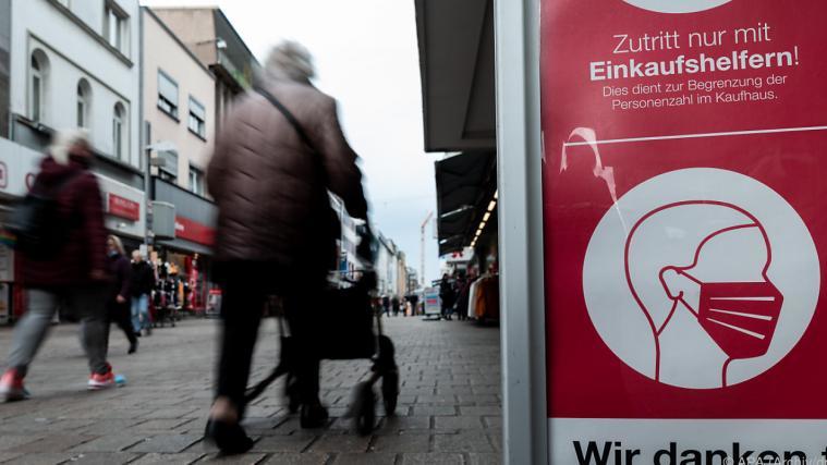 Appell für Mund-Nasen-Bedeckung.