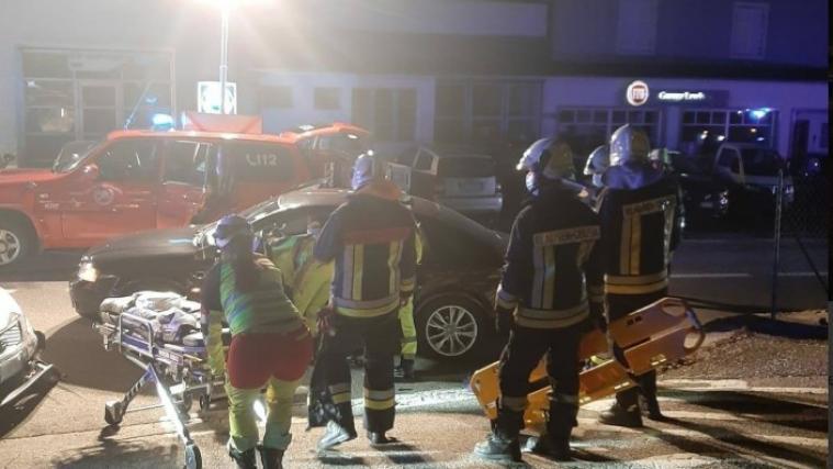 Auch die Feuerwehr von Klausen stand im Einsatz.