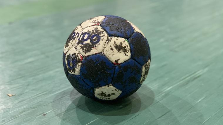 Der Ball ruht.