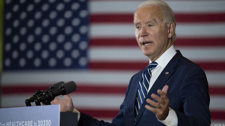 Ex-Vizepräsident Biden liegt in Umfragen vor Trump.