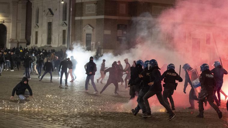 In Rom wurde in der Nacht auf Sonntag gewaltsam protestiert.