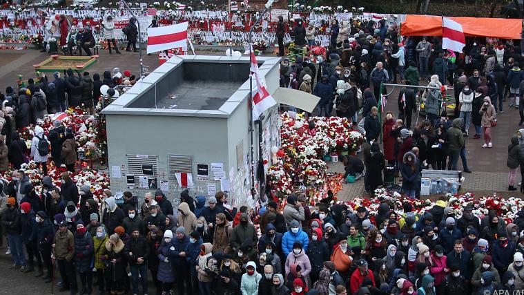Friedlicher Widerstand gegen weißrussischen Präsidenten Lukaschenko.