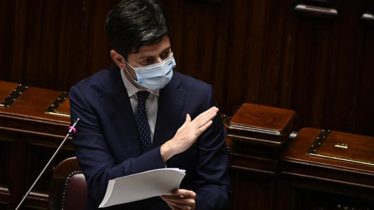 Herdenimmunität müsse auch ohne Impfpflicht erreicht werden können, erklärte Gesundheitsminister Roberto Speranza am Sonntagabend.