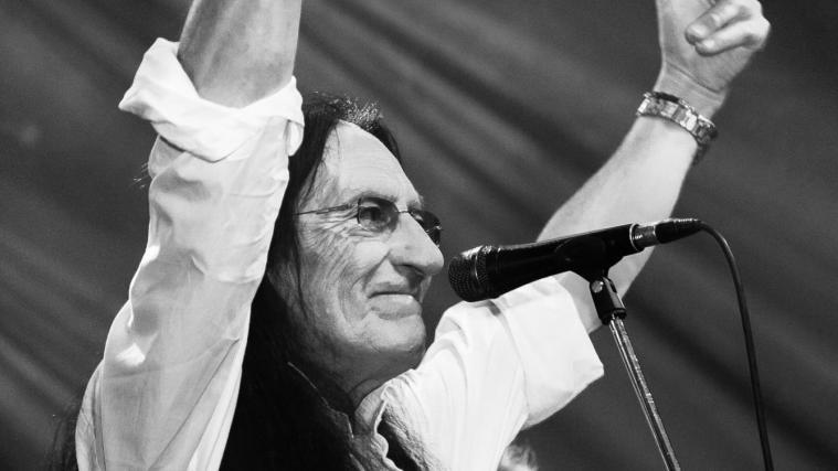Ken Hensley starb am Mittwoch mit 75 Jahren.