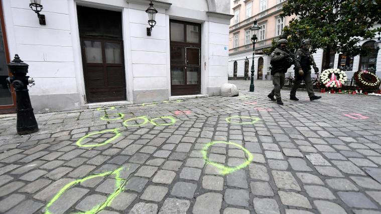 Zum Terrorakt in Wien wird weiter ermittelt.