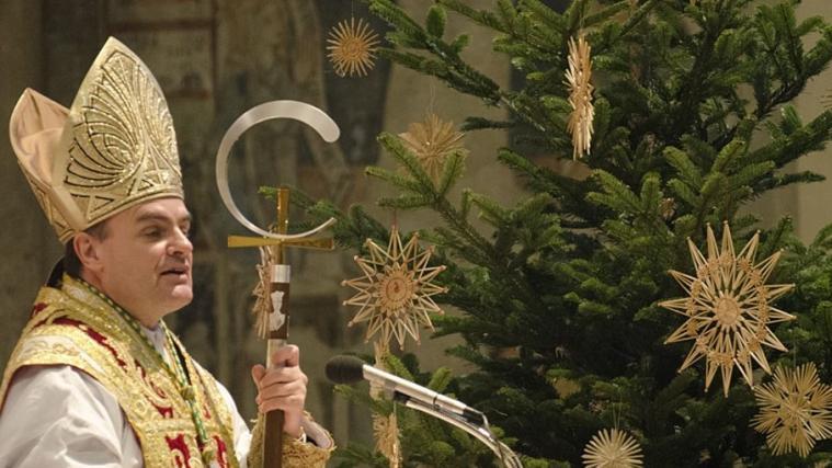 Bischof Ivo Muser fordert die Gläubigen auf, dass sie versuchen ein einfacheres, bescheideneres und damit wahrhaftigeres und schöneres Weihnachten 2020 zu feiern.