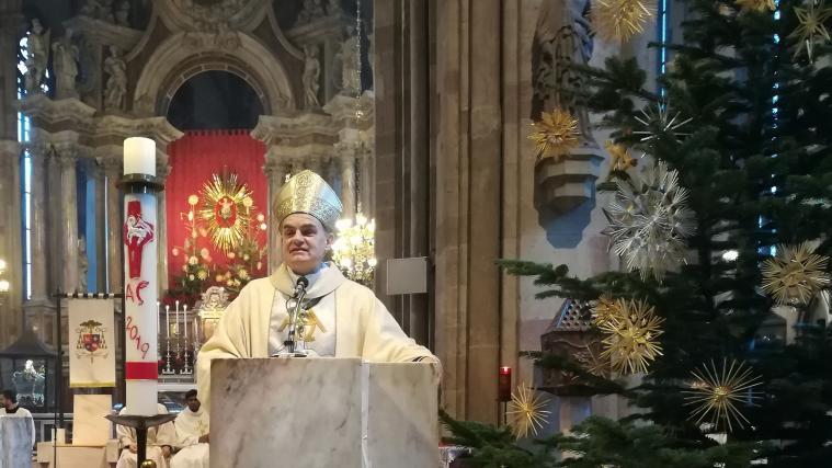 Bischof Ivo Muser hat in der Weihnachtszeit einen vollen Terminkalender.