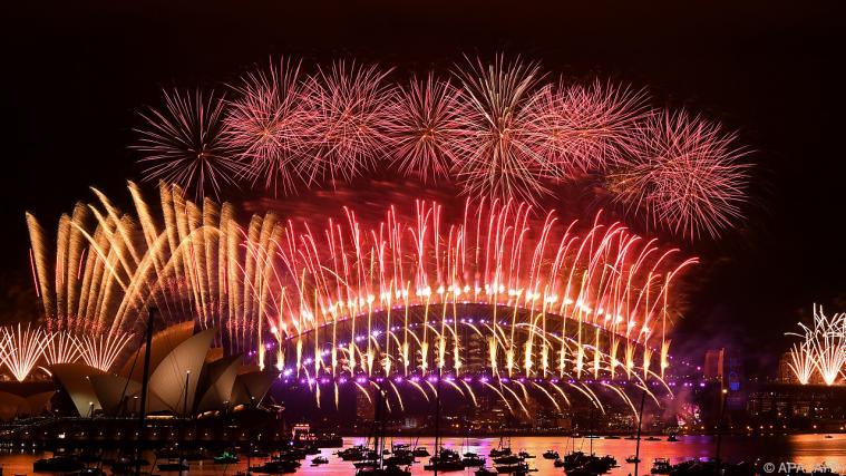 Das Feuerwerk in Sydney wurde live übertragen.