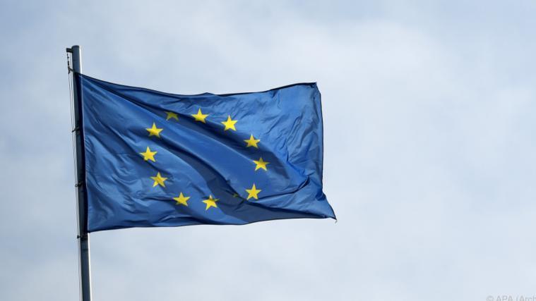 EU-Ratspräsidentschaft erät zu Coronavirus-Mutation.