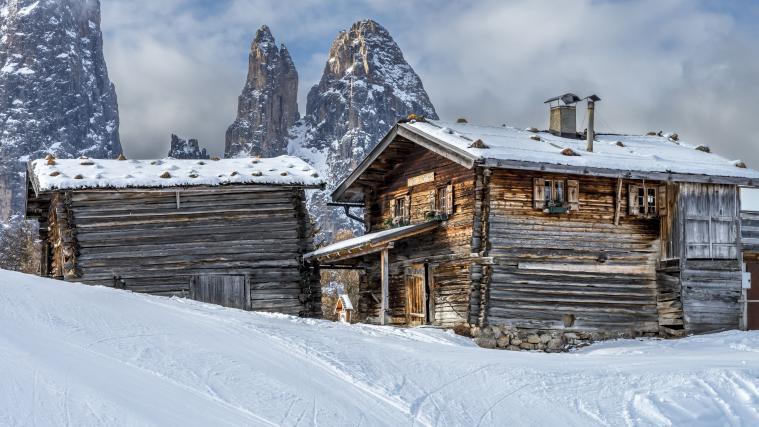 Harte Zeiten für die Touristiker. Im Bild: Winterlandschaft, im Hintergrund der Schlern.