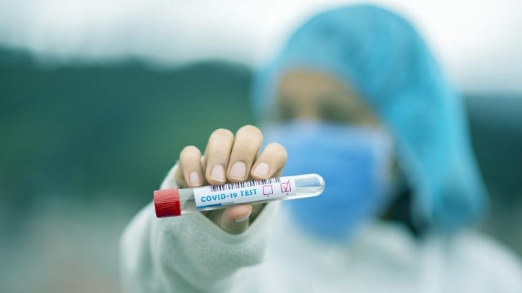 Nach Schätzungen sind rund 800.000 Menschen in Deutschland inzwischen genesen.
