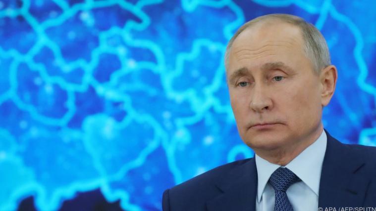 Putin nun auch nach dem Ausscheiden aus dem Amt unantastbar.