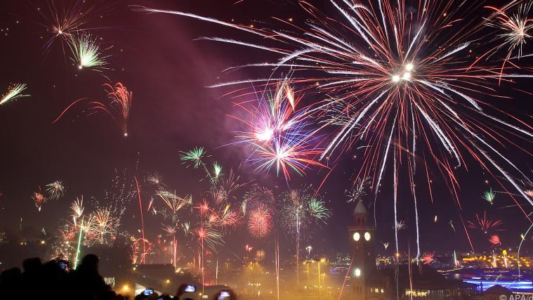 Rauschende Feste verboten: Erste Silvester-Ausgangssperren verhängt.