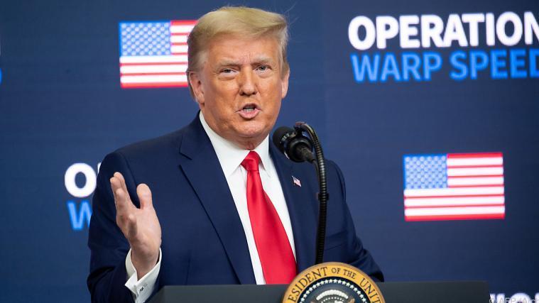 Trump bei Rede zu Corona-Impfstoff.