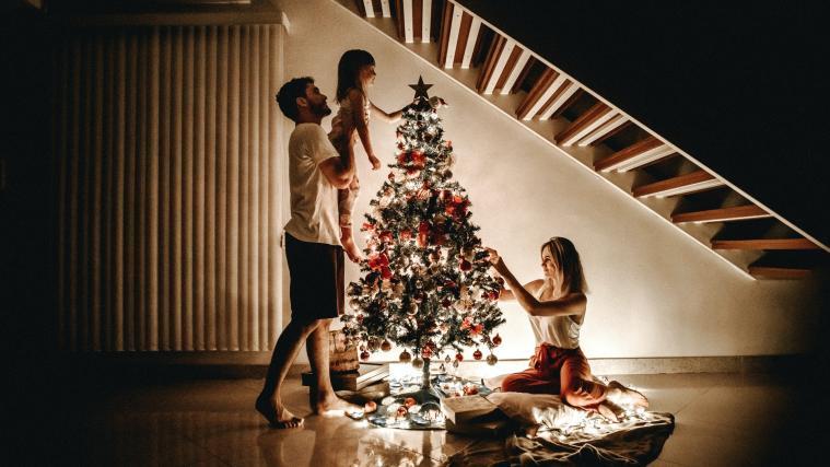 Weihnachtsfeiern im engsten Familienkreis sollen möglich sein, auch mit Eltern und Lebenspartnern.
