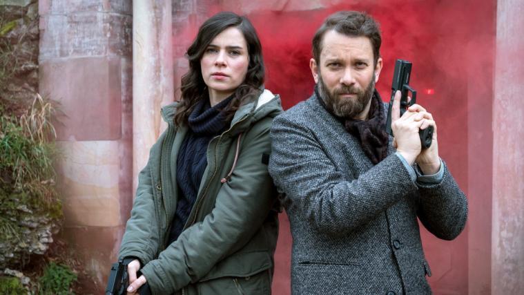 Zum Auftakt gleich ein Knaller: Das Weimarer Duo Nora Tschirner und Christian Ulmen eröffnet heute das „Tatort“-Jahr.