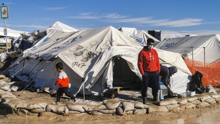 Die Zustände im Flüchtlingslager sind weiterhin schlecht.