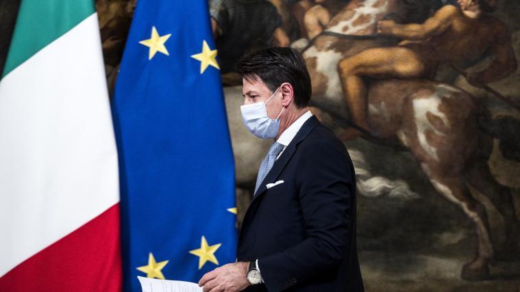 Giuseppe Conte unc Co. beraten über schärfere Maßnahmen.