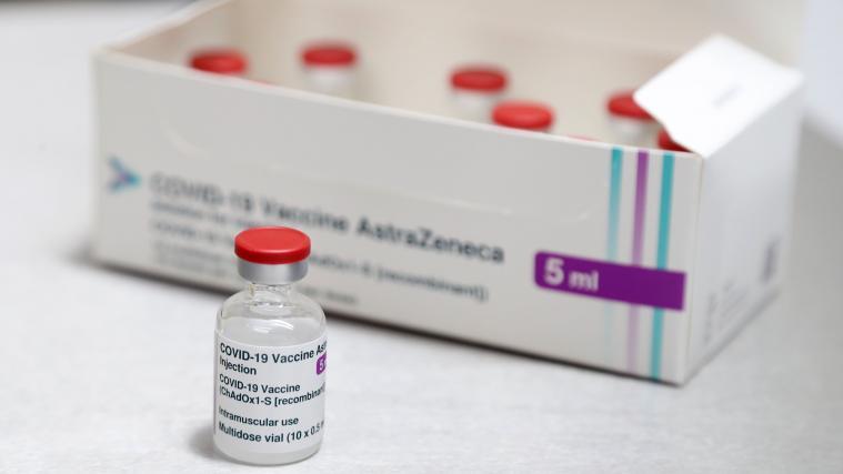 Großbritannien hat mit der Verabreichung des Impfstoffes von Astrazeneca begonnen.