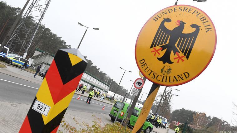 Kontrollen an den Grenzen werden verstärkt.